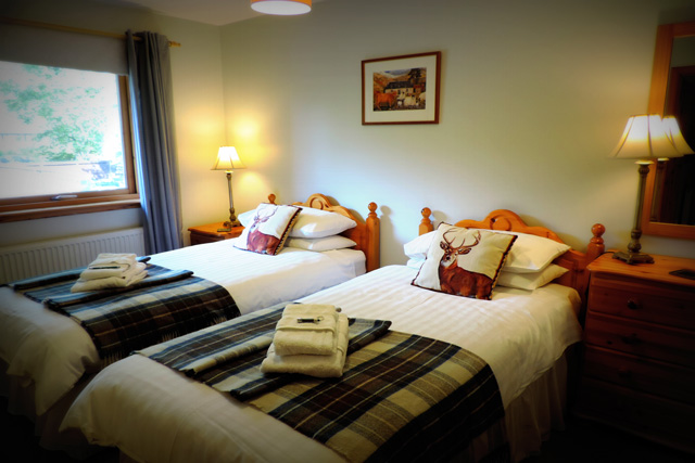 Self catering cottage, Pets welcome, Inverness, Scotland.